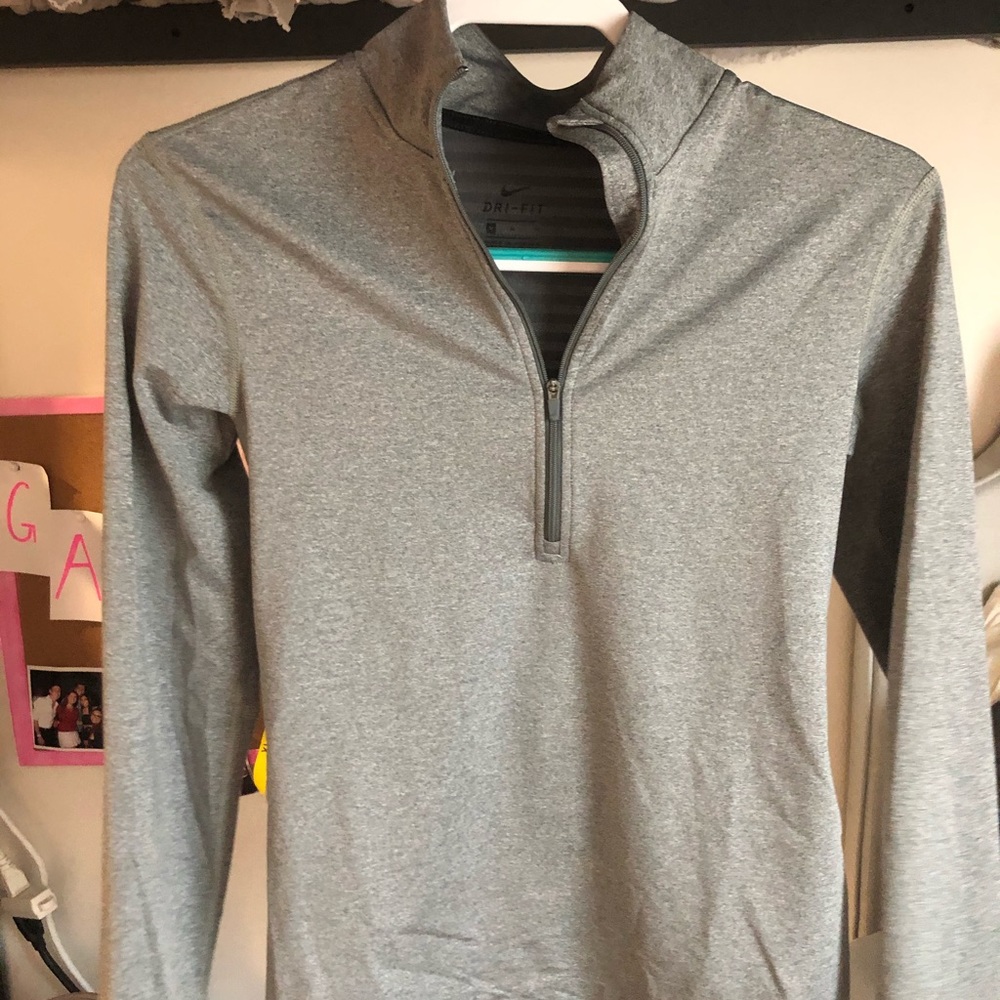 Nike grey pullover